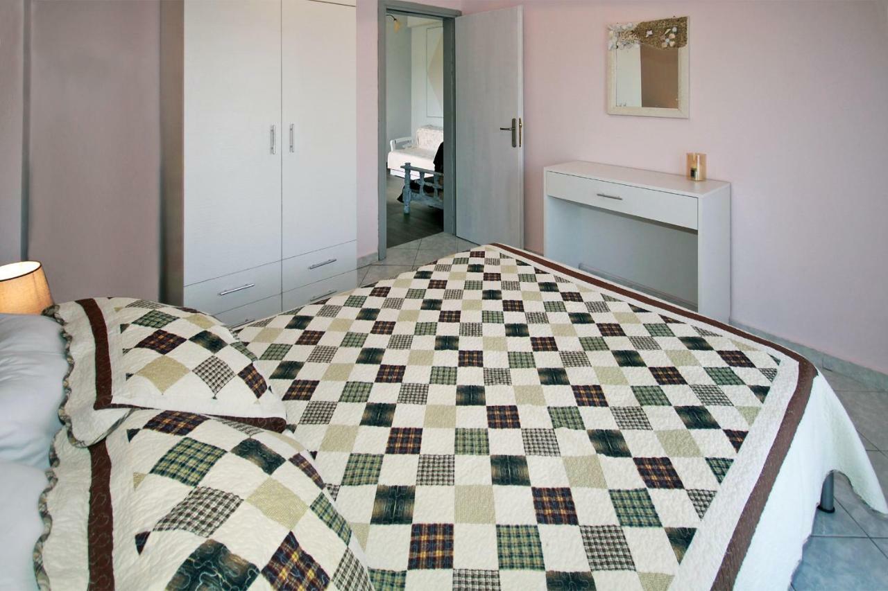 Zephyros Family Apartments 1 Ormos Panagias Eksteriør billede